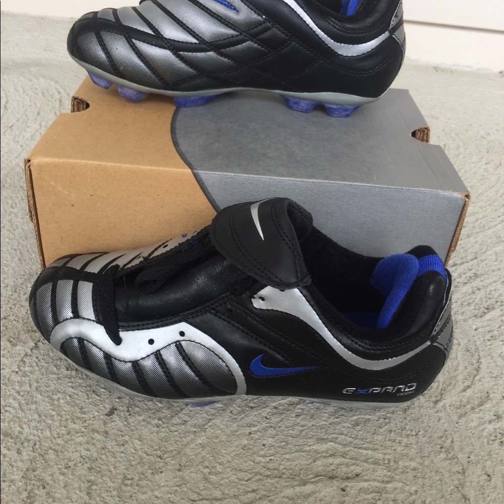 NWT Nike Soccer Cleats